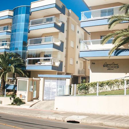 Temporadabombinhas 2 Suites Kültér fotó
